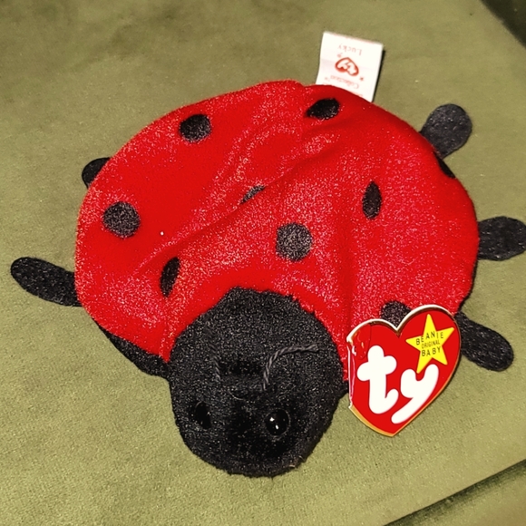 Ty Beanie Baby Lucky Ladybug BUDDY style 4040 Color Red/Black Size 6"X6" NWT - Picture 2 of 9